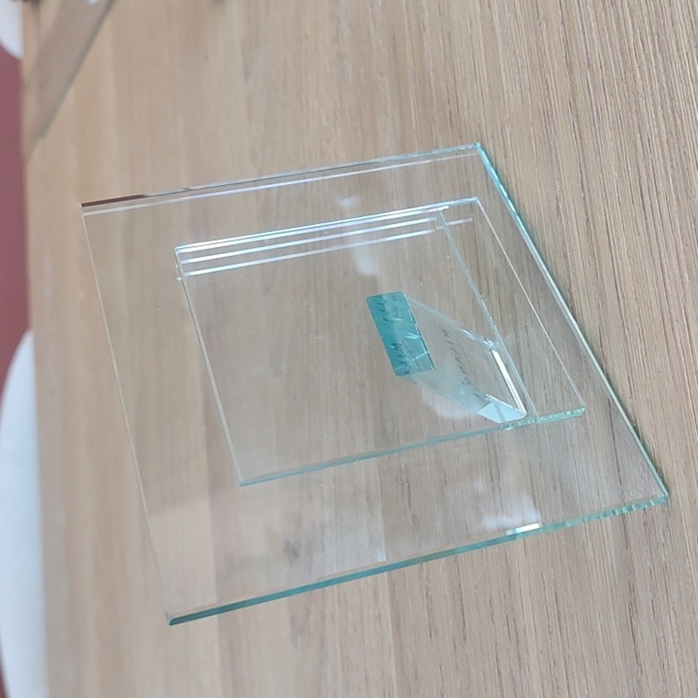 Clear Glass 5.25 X 4.45" Floating Picture Frame Fits 3 x 3 Inch Photo